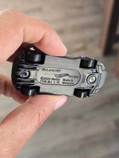 Hot Wheels McLaren W1 - Grey (Uncarded - New) - Kinder Logs