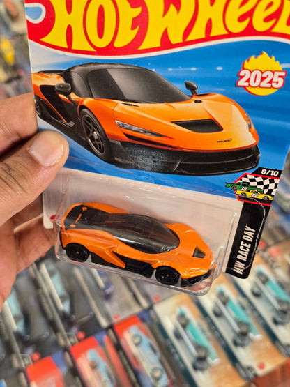 Hot Wheels McLaren W1 - Orange (Imported) - Kinder Logs