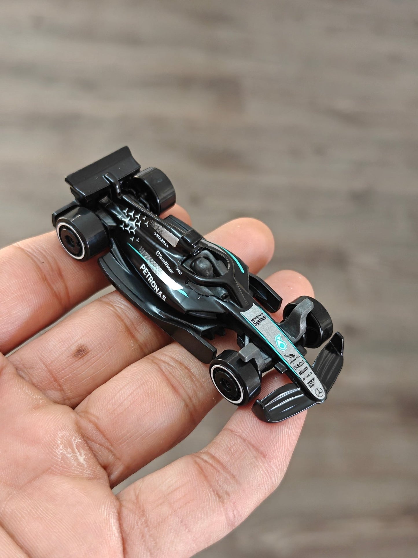 Hot Wheels Mercedes - AMG Petronas F1 Car - Black (Uncarded - New) - Kinder Logs