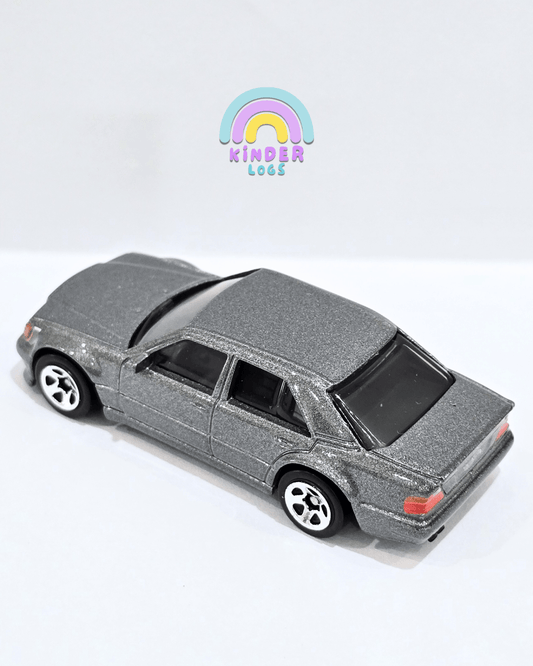 Hot Wheels Mercedes - Benz 500 E - Metallic Grey (Uncarded) - Kinder Logs