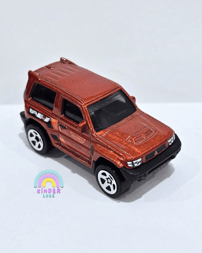 Hot Wheels Mitsubishi Pajero Evolution - Red (Uncarded) - Kinder Logs