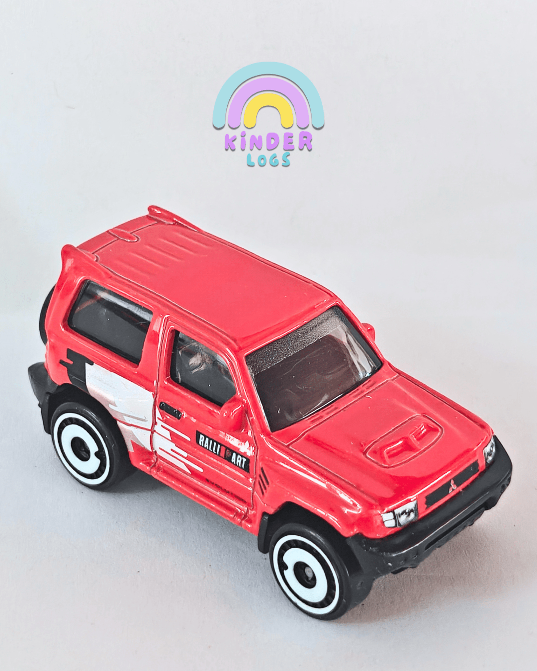 Hot Wheels Mitsubishi Pajero Evolution - Red (Uncarded - New) - Kinder Logs