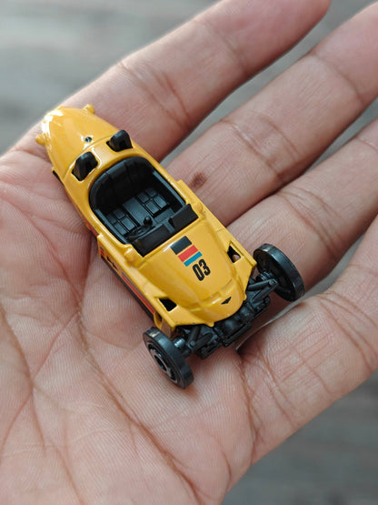 Hot Wheels Morgan Super 3 - Yellow (Uncarded - New) - Kinder Logs