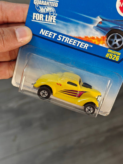Hot Wheels Neet Streeter - Cool Hood Scoop! (Imported) - Kinder Logs