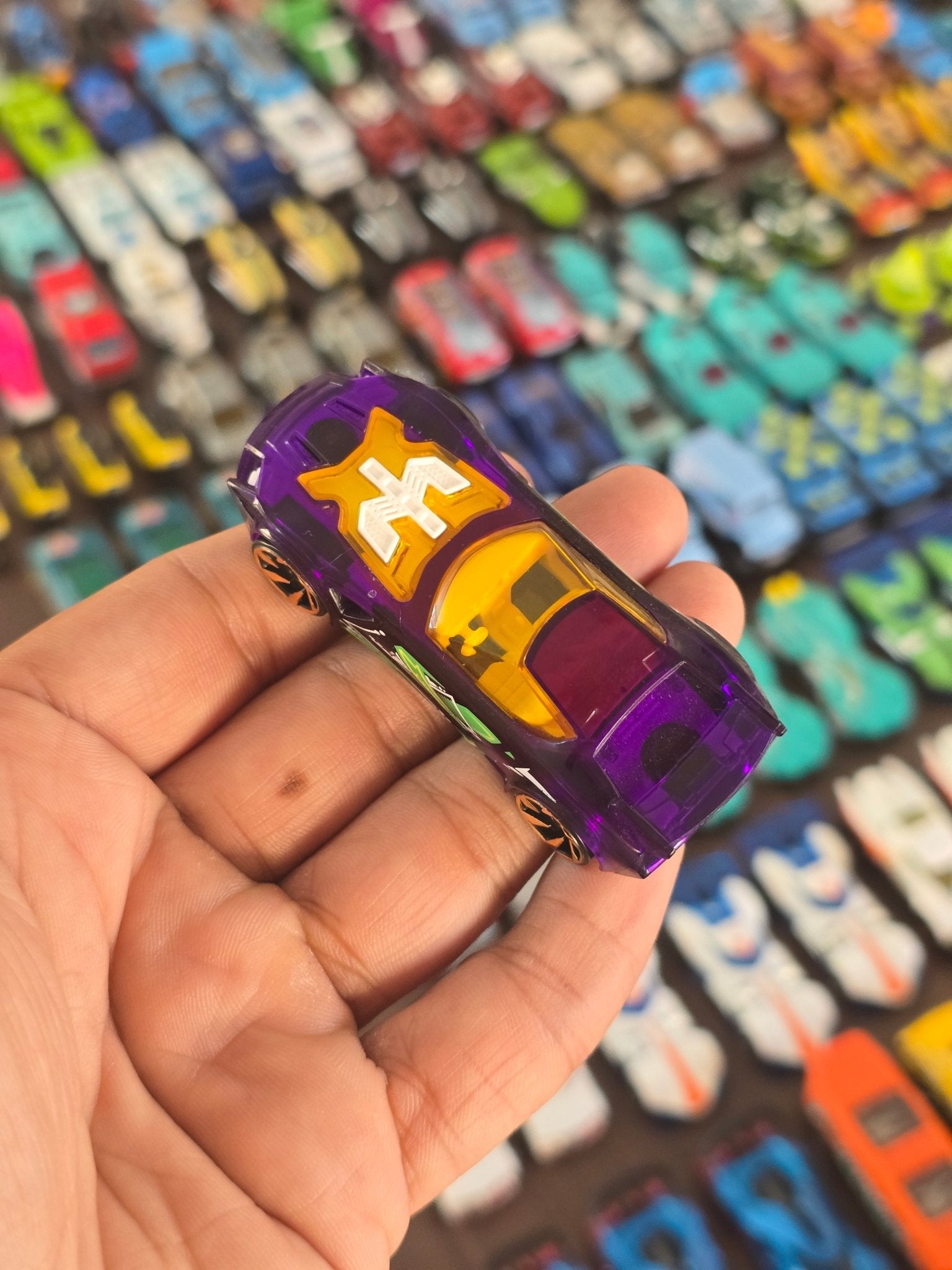 Hot Wheels Nerve Hammer - Purple (Uncarded - New) - Kinder Logs