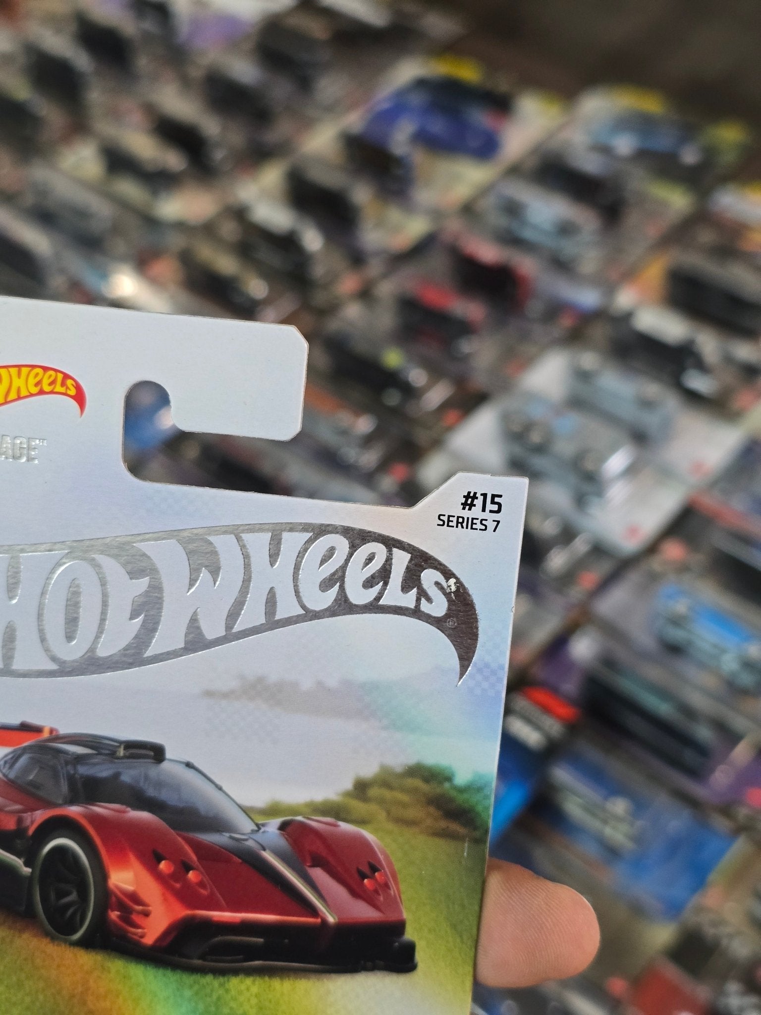 Hot Wheels NFT Pagani Zonda R (Spectraflame Red) - Kinder Logs