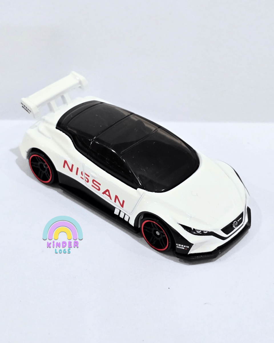 Hot Wheels Nissan Leaf Nismo (Uncarded) - Kinder Logs