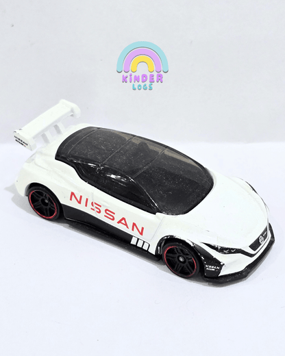 Hot Wheels Nissan Leaf Nismo (Used Car) - Kinder Logs
