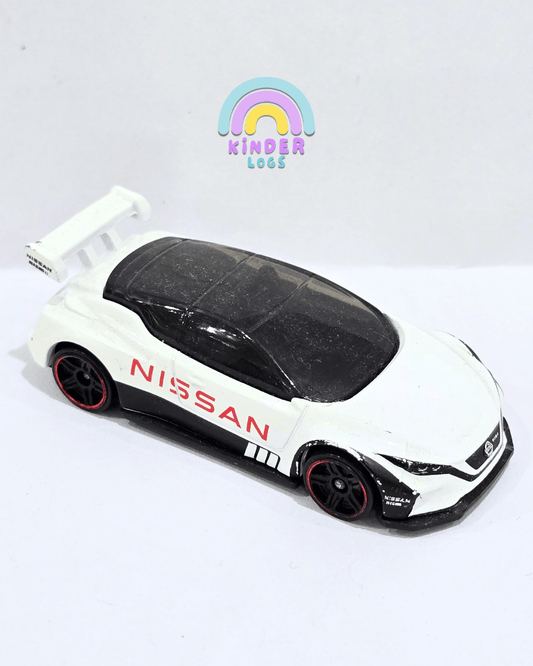 Hot Wheels Nissan Leaf Nismo (Used Car) - Kinder Logs