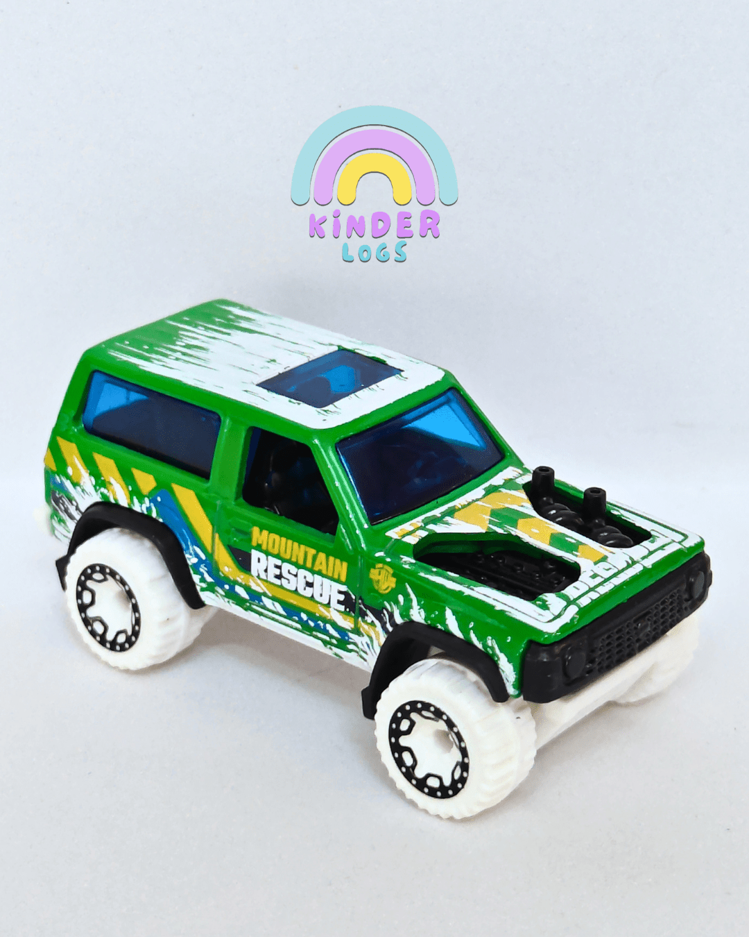 Hot Wheels Nissan Patrol Custom - Green (Uncarded - New) - Kinder Logs