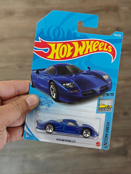 Hot Wheels Nissan R390 GTI - Blue (Imported) - Kinder Logs