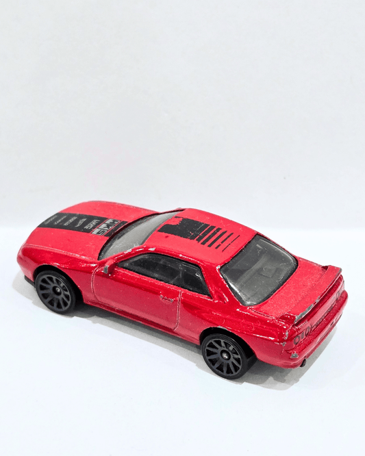 Hot Wheels Nissan Skyline GT - R (BNR32) - Red (Used Car) - Kinder Logs