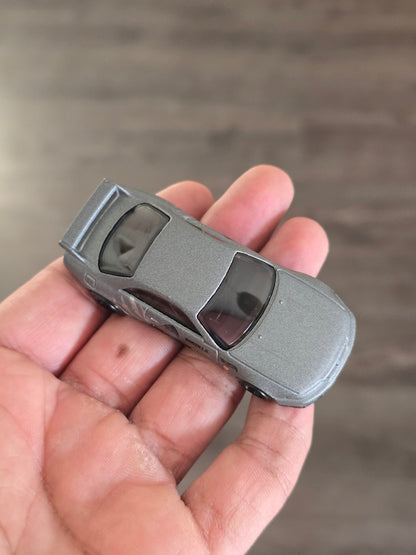 Hot Wheels Nissan Skyline GT - R R33 GODZILLA - Grey (Uncarded - New) - Kinder Logs