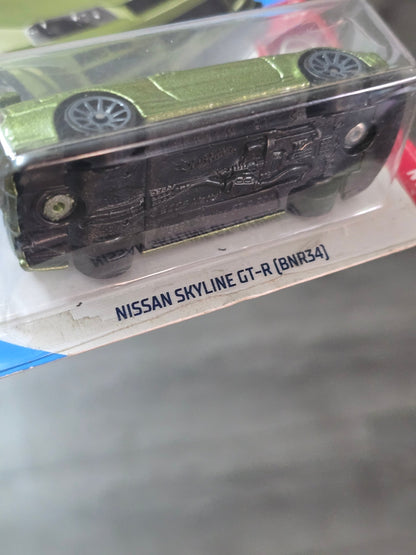 Hot Wheels Nissan Skyline GTR (BNR34) - Metallic Green (Imported) - Kinder Logs