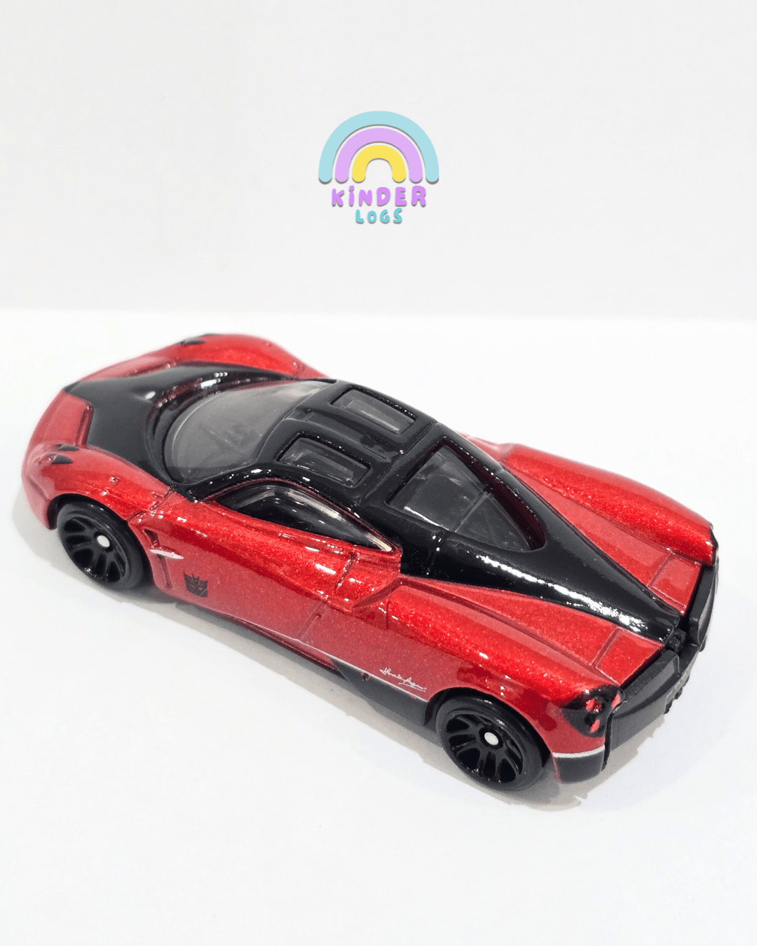 Hot Wheels Pagani Huayra Transformers - Red (Uncarded) - Kinder Logs