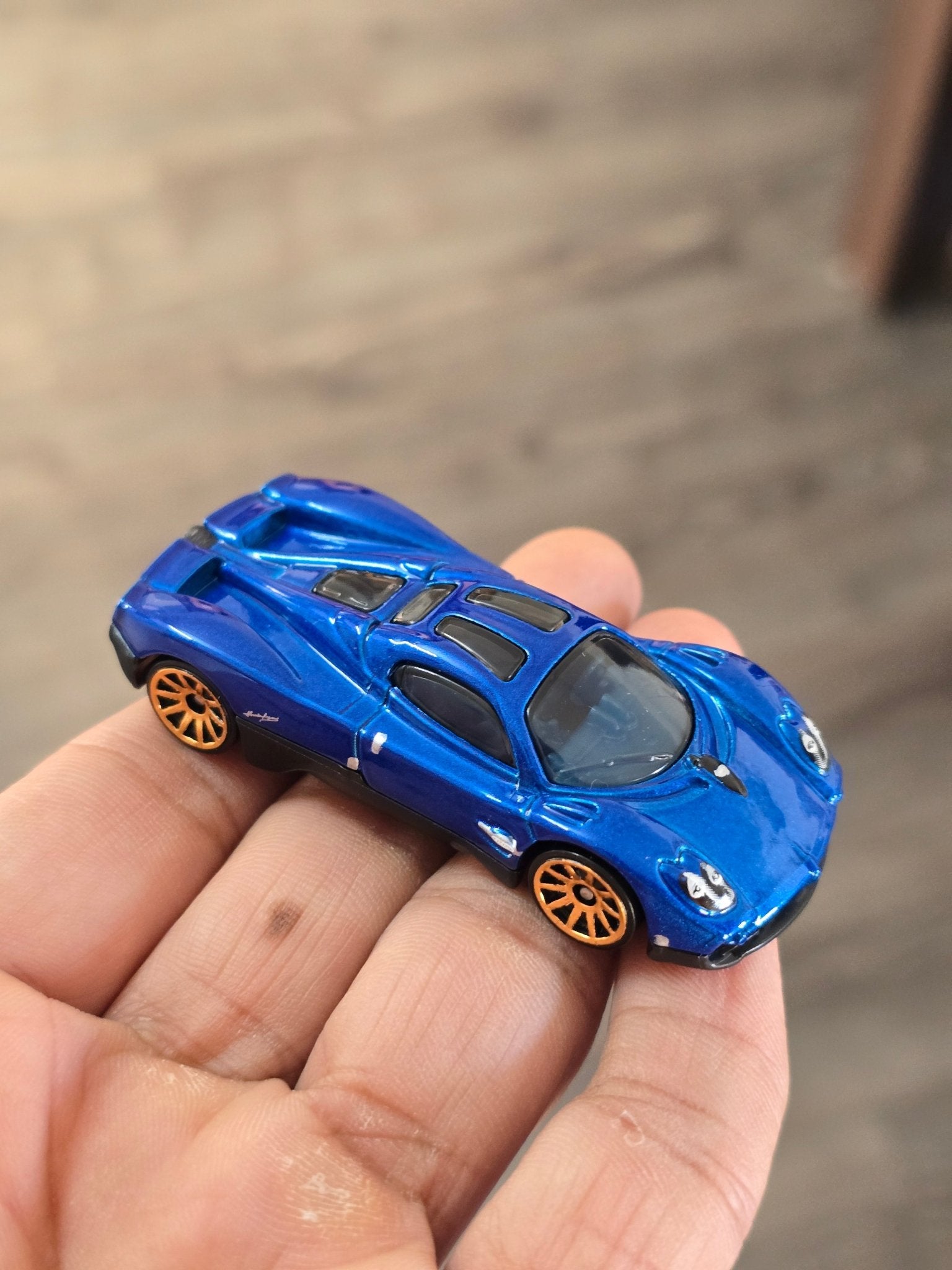 Hot Wheels Pagani Utopia - Blue With Gold Wheels (Uncarded - New) - Kinder Logs
