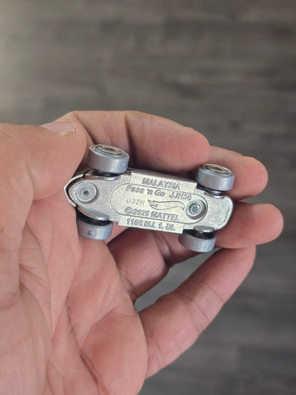 Hot Wheels Pass 'n Go Monopoly 90th Anniversary (Uncarded - New) - Kinder Logs