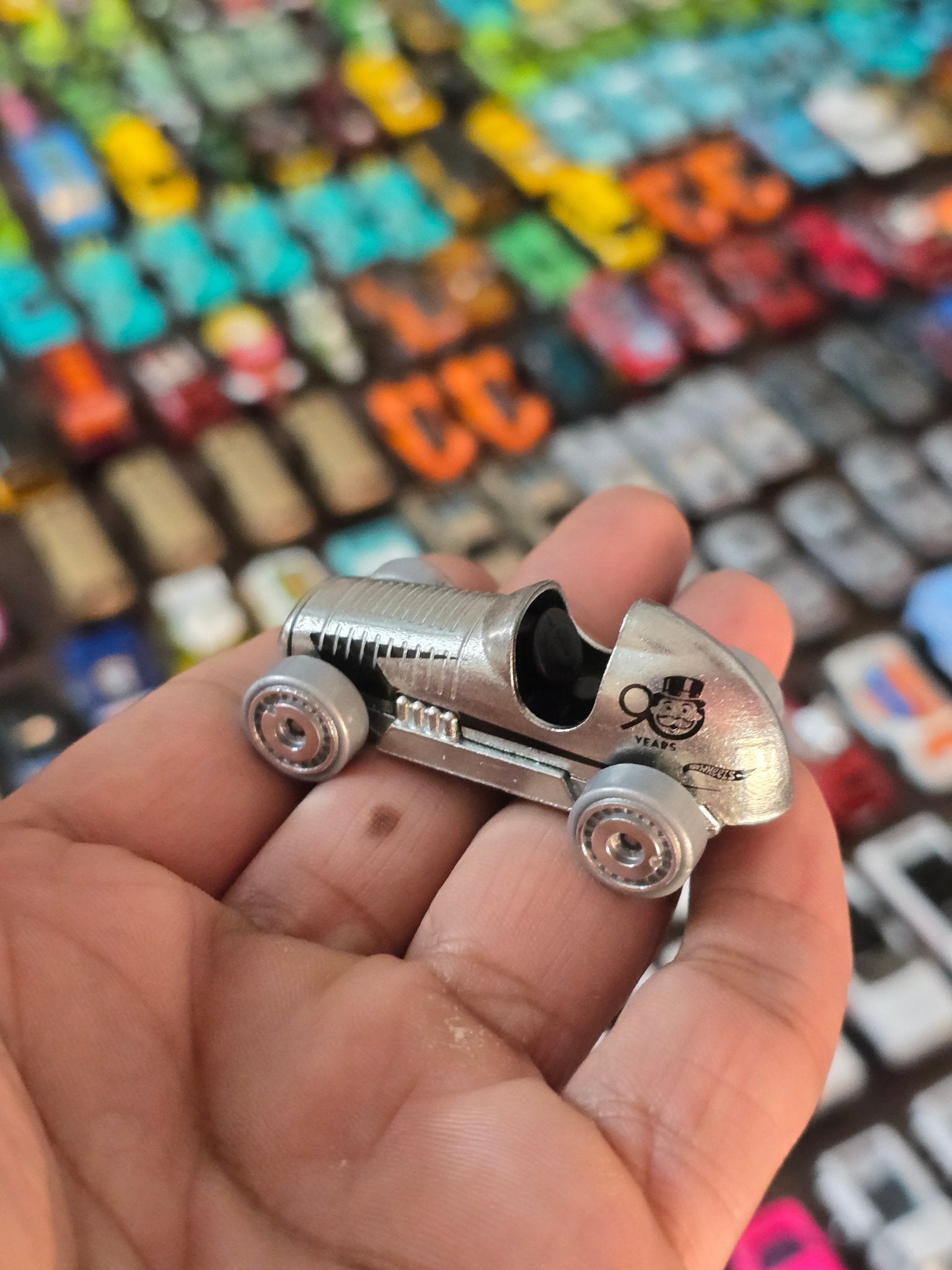 Hot Wheels Pass 'n Go Monopoly 90th Anniversary (Uncarded - New) - Kinder Logs