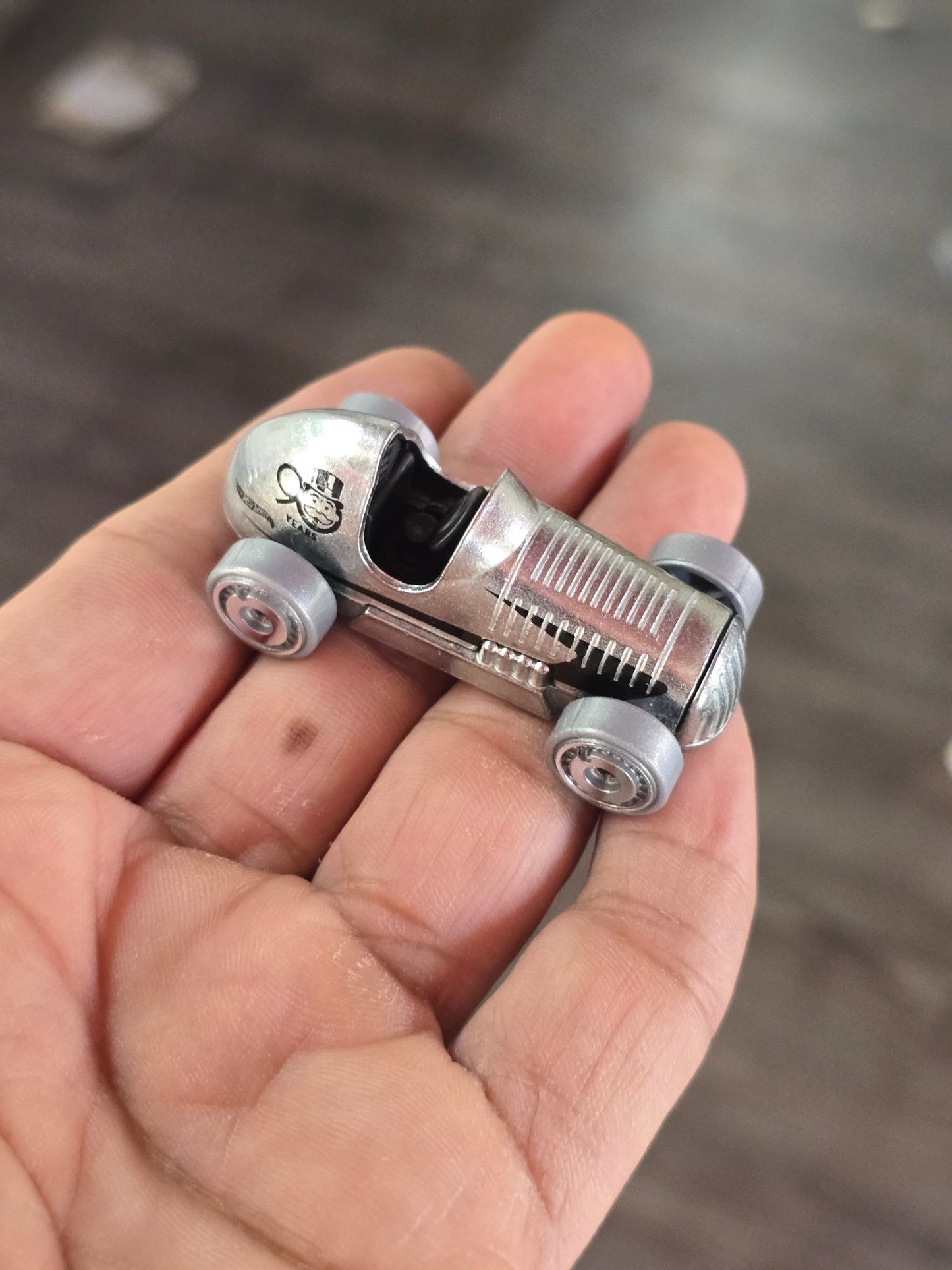 Hot Wheels Pass 'n Go Monopoly 90th Anniversary (Uncarded - New) - Kinder Logs