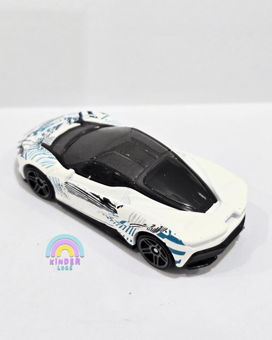 Hot Wheels Pininfarina Battista (Uncarded) - Kinder Logs