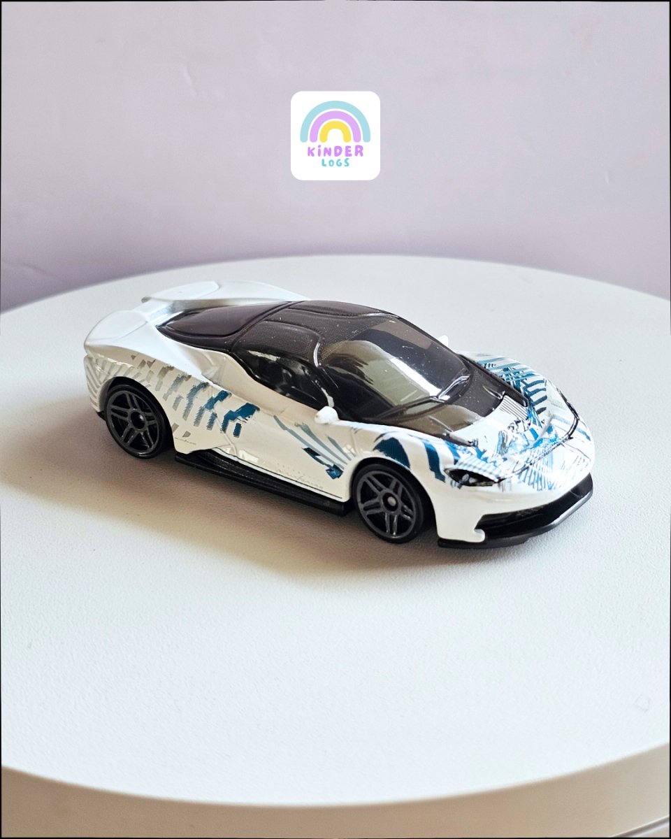 Hot Wheels Pininfarina Battista (Uncarded) - Kinder Logs