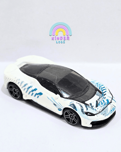 Hot Wheels Pininfarina Battista - White (Used Car) - Kinder Logs