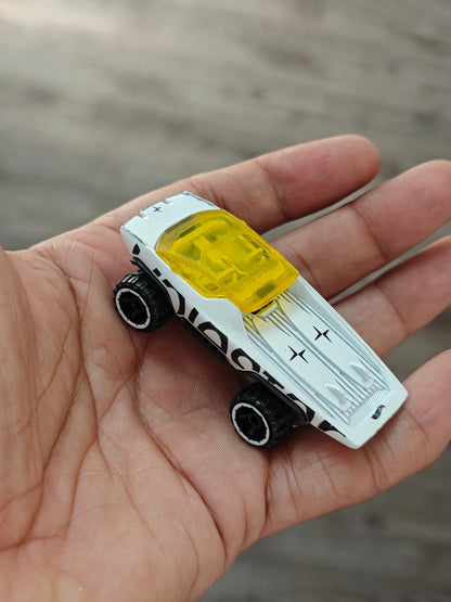 Hot Wheels Polestar TRX - White (Uncarded - New) - Kinder Logs