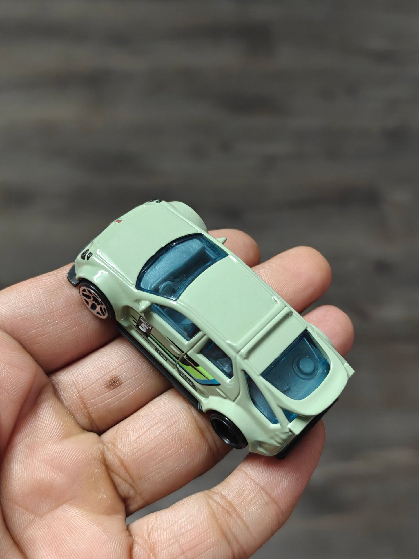 Hot Wheels Pontiac Aztek Custom - Light Green (Uncarded - New) - Kinder Logs