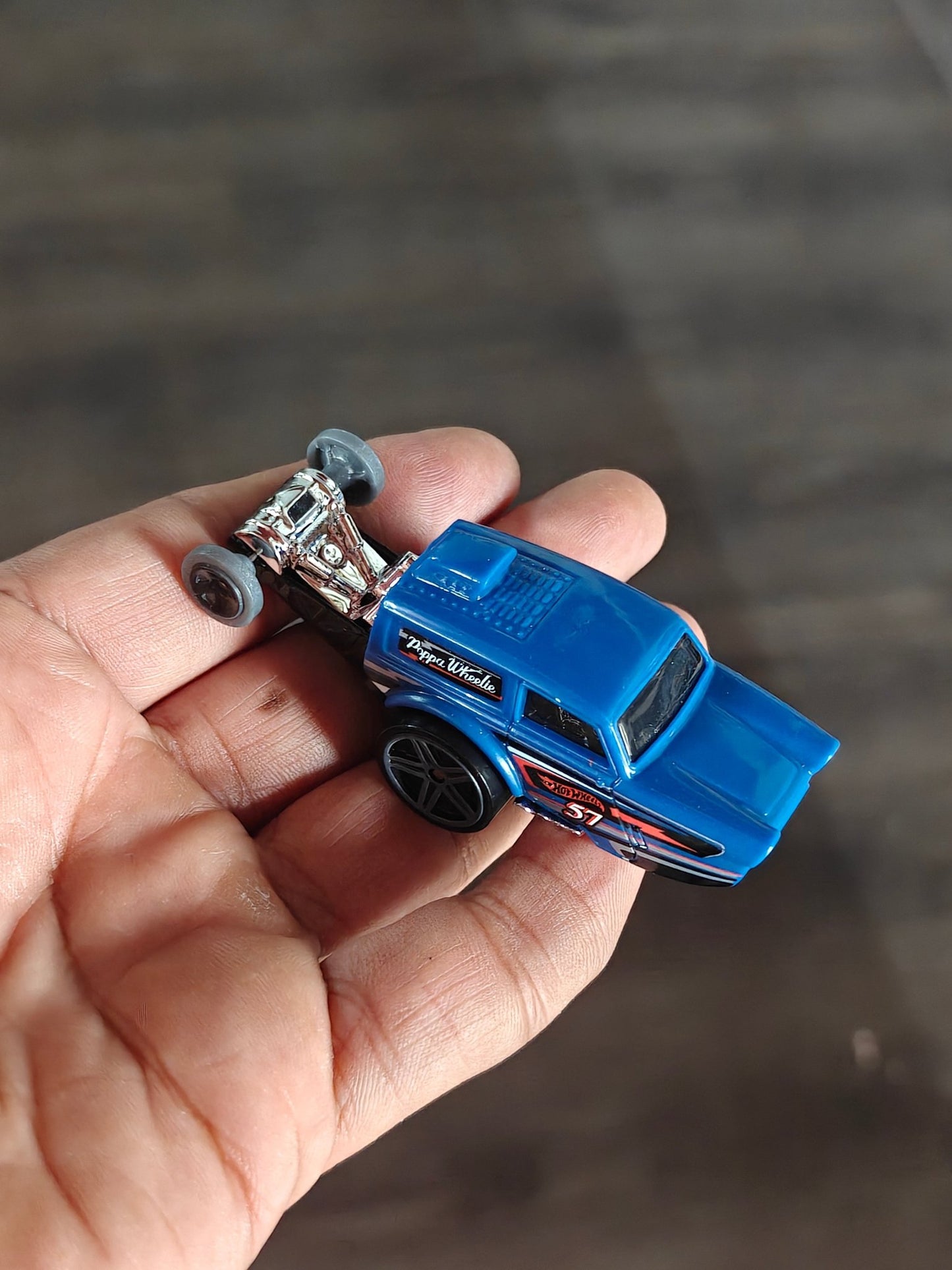 Hot Wheels Poppa Wheelie - Blue (Uncarded - New) - Kinder Logs