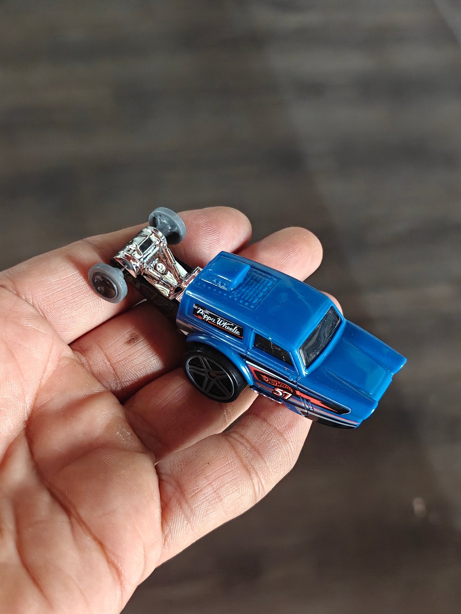 Hot Wheels Poppa Wheelie - Blue (Uncarded - New) - Kinder Logs