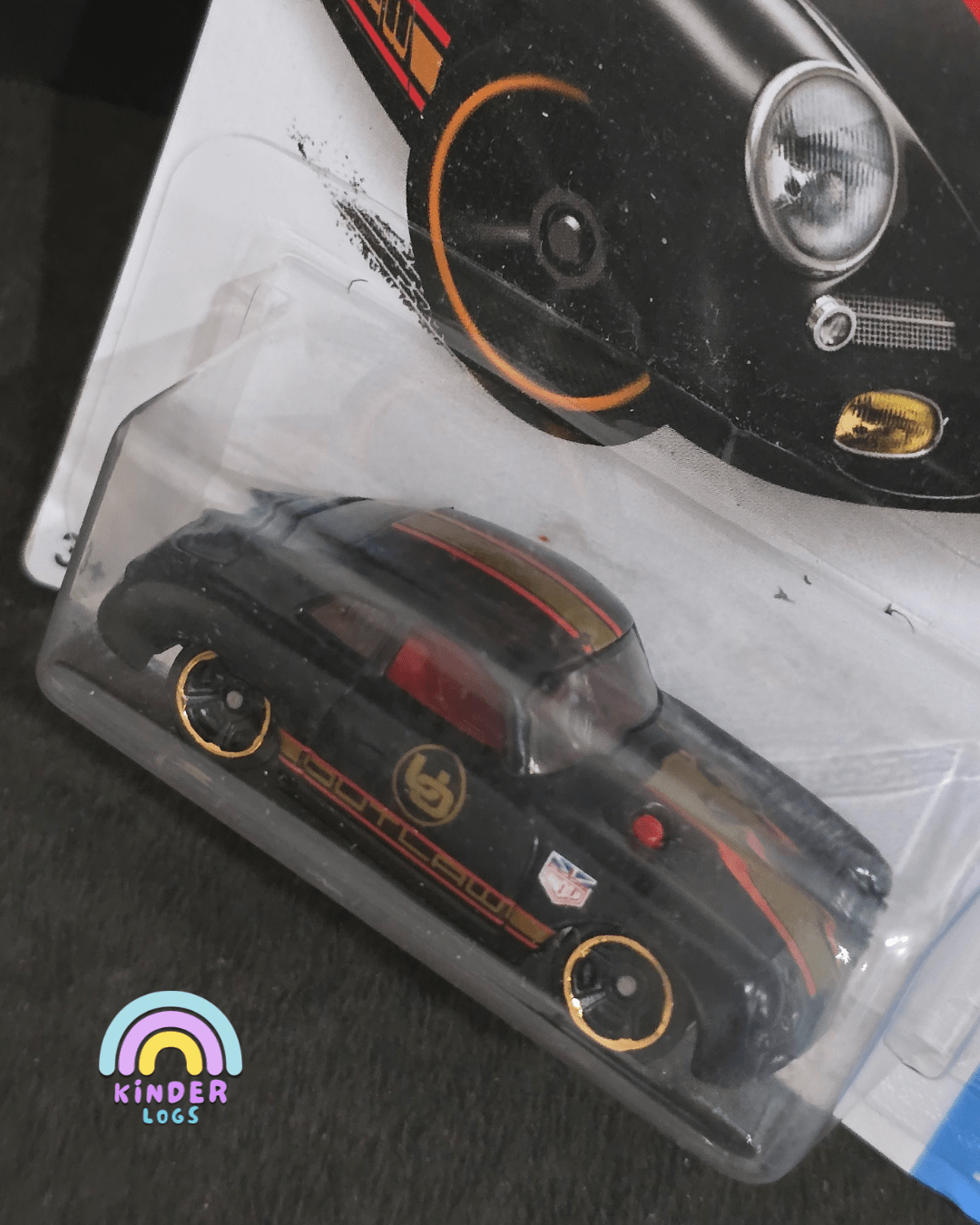 Hot Wheels Porsche 356A Outlaw - Matte Black (Imported) - Kinder Logs