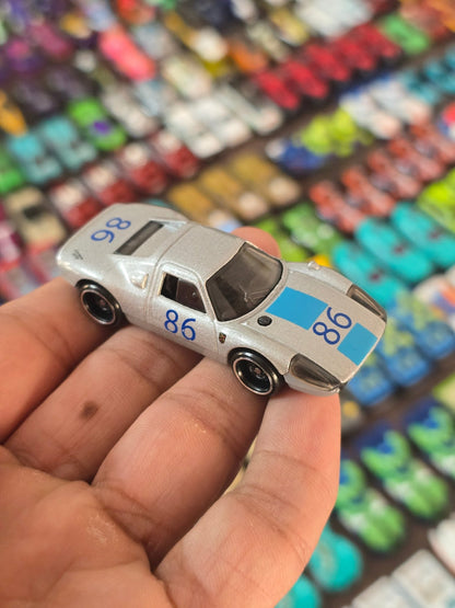 Hot Wheels Porsche 904 Carrera GTS - Silver (Uncarded - New) - Kinder Logs