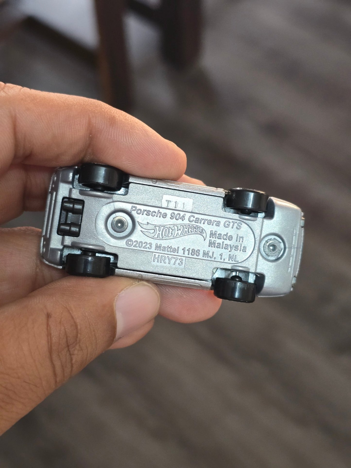 Hot Wheels Porsche 904 Carrera GTS - Silver (Uncarded - New) - Kinder Logs