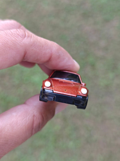 Hot Wheels Porsche 911 Carrera RS 2.7 - Brown (Uncarded - New) - Kinder Logs