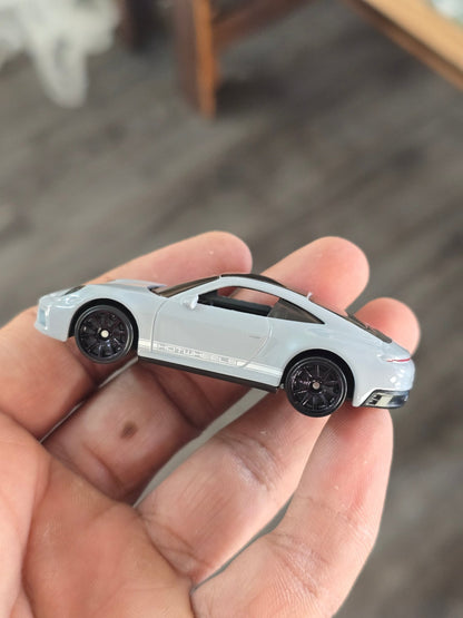 Hot Wheels Porsche 911 Carrera T - Grey (Uncarded - New) - Kinder Logs