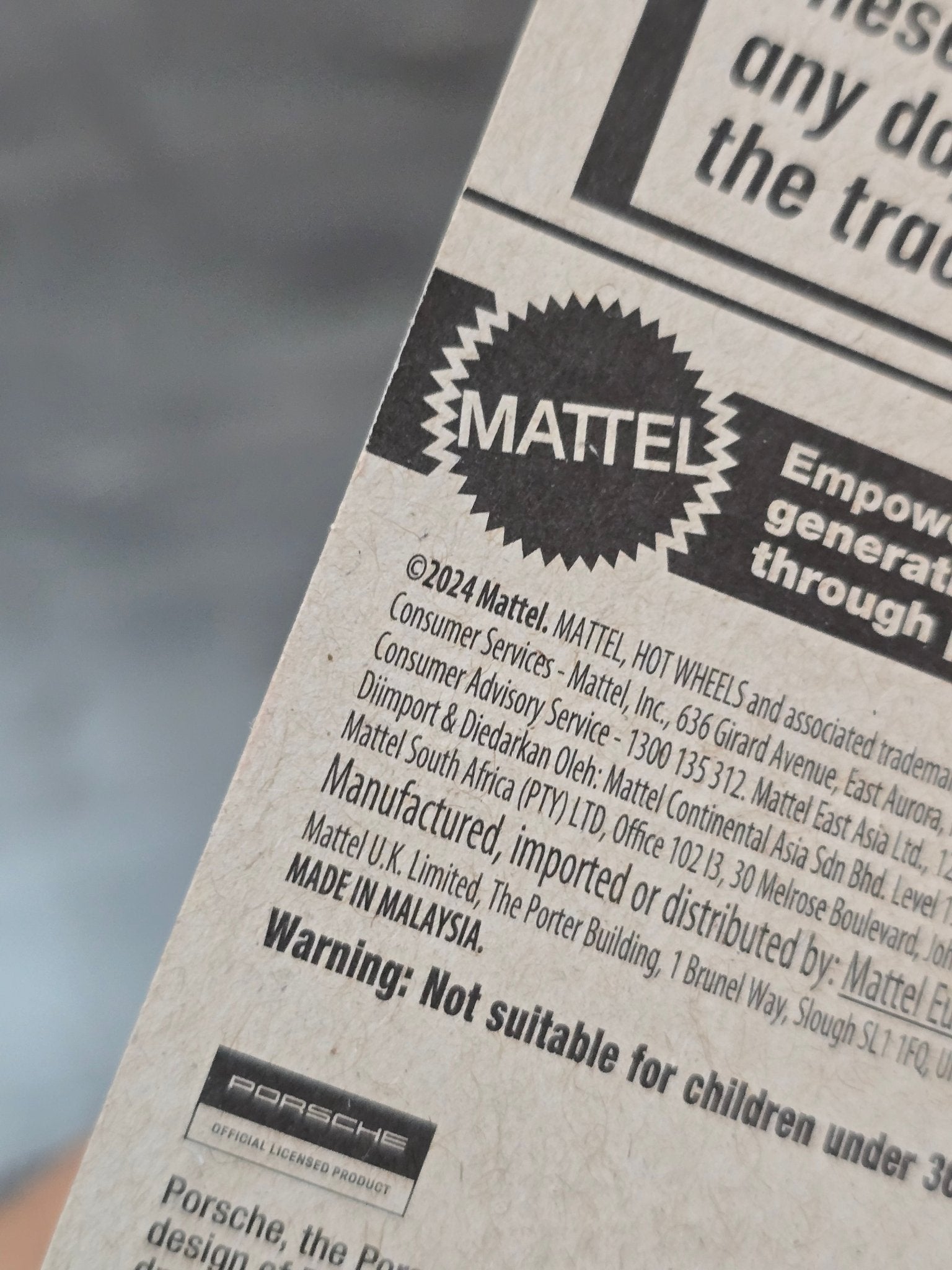 Hot Wheels Porsche 911 GT3 - Black (Imported) - Kinder Logs