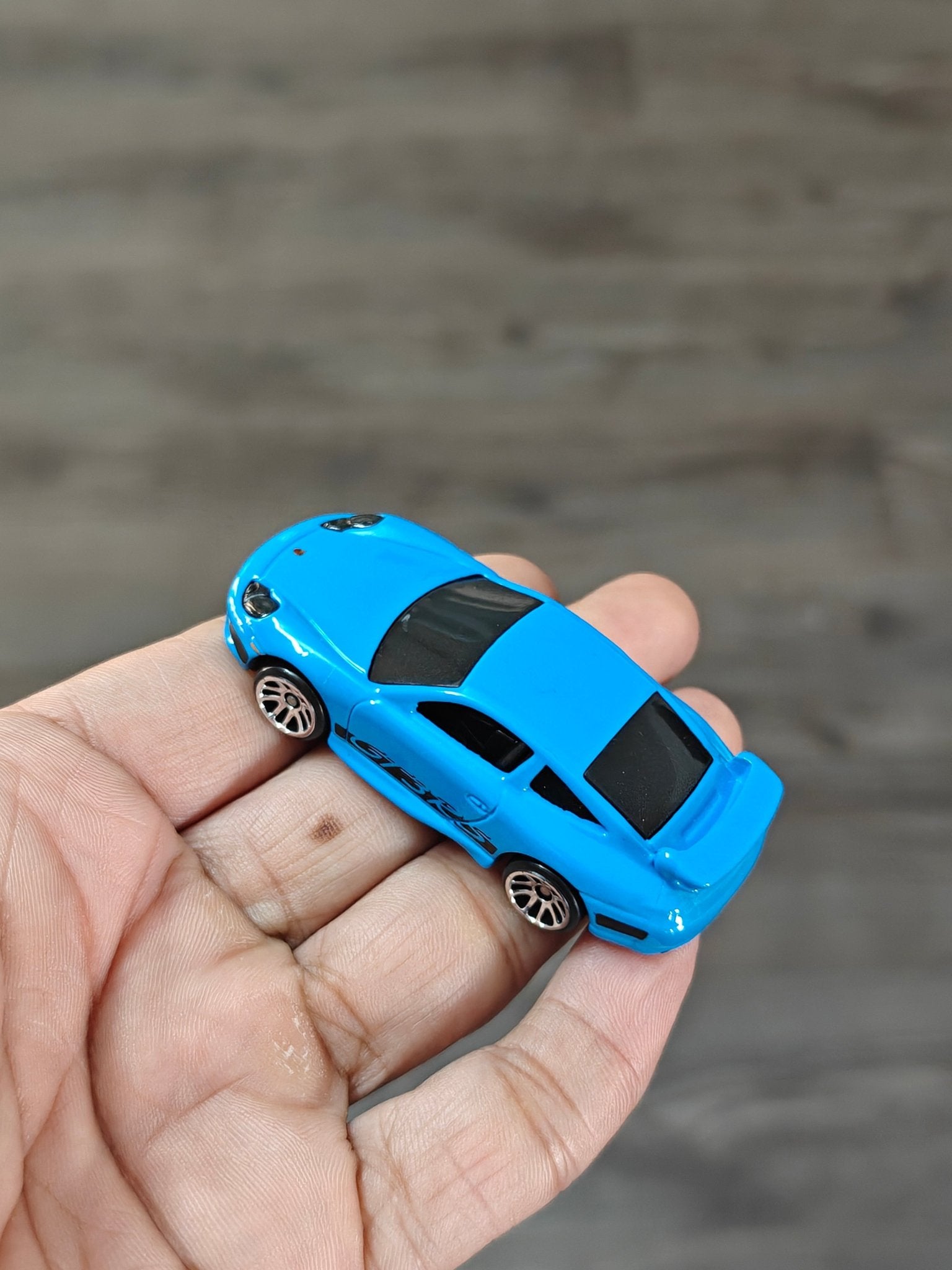 Hot Wheels Porsche 911 GT3 RS - Fast And Furious (Uncarded) - Kinder Logs