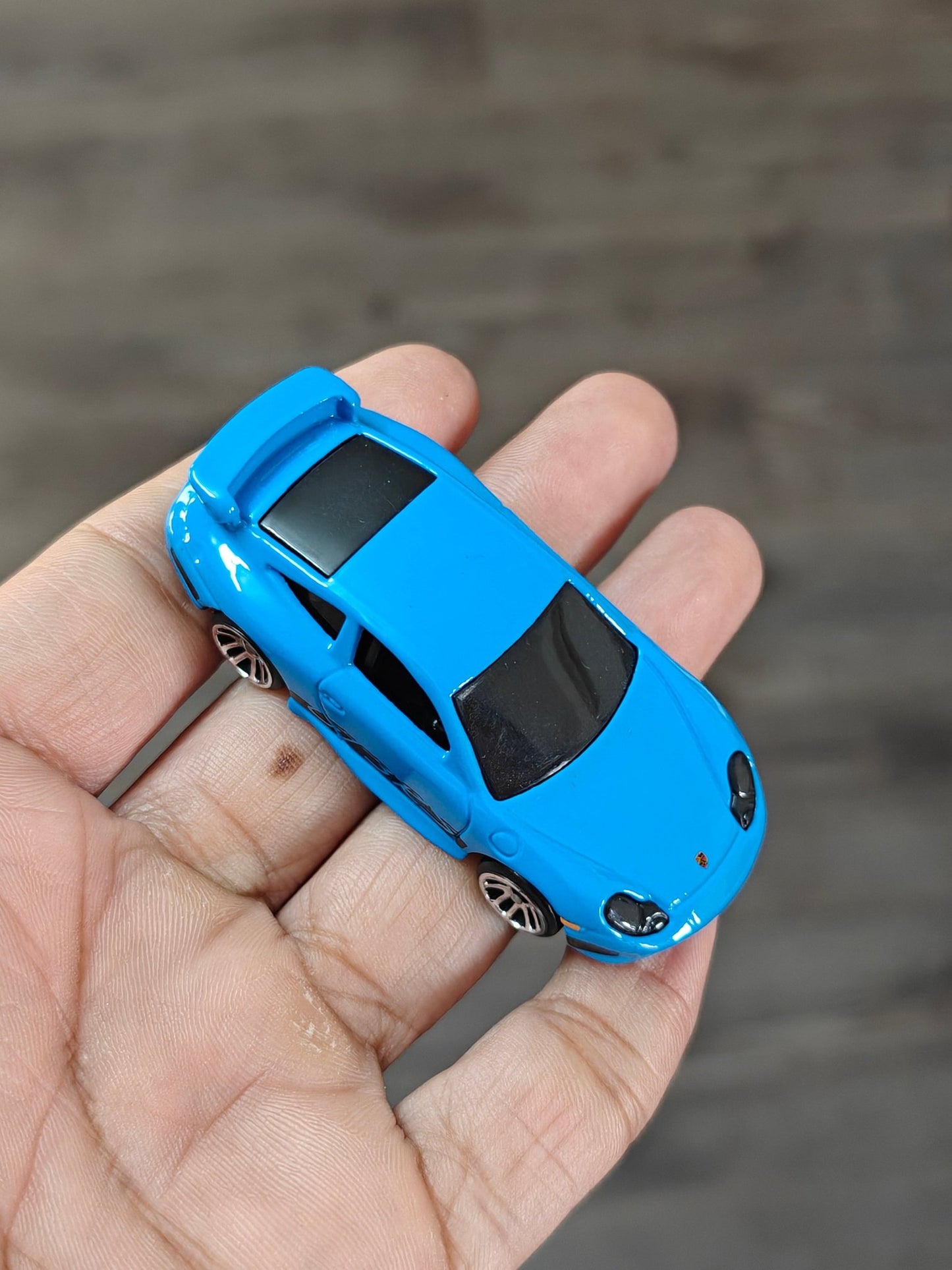 Hot Wheels Porsche 911 GT3 RS - Fast And Furious (Uncarded) - Kinder Logs