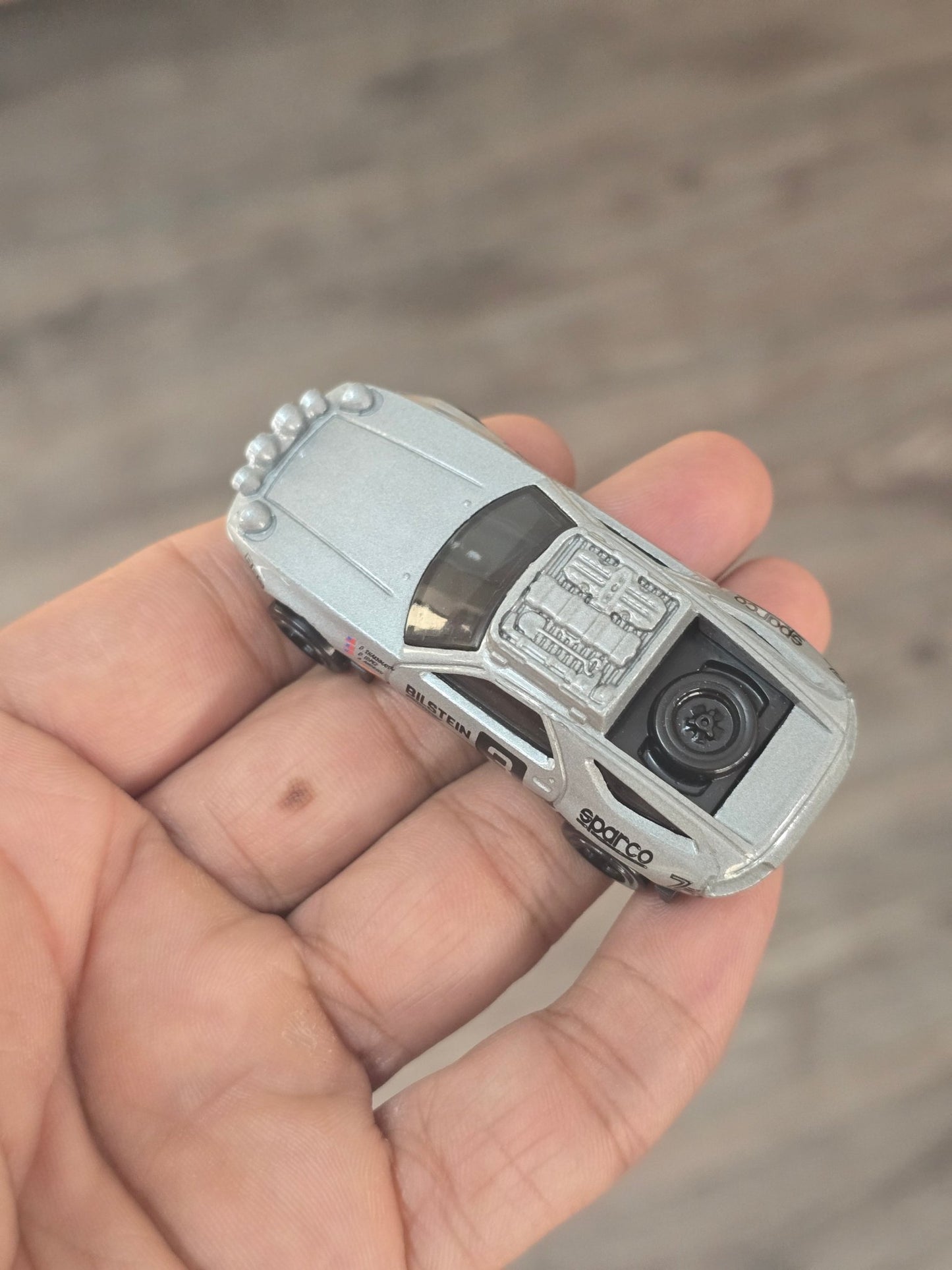 Hot Wheels Porsche 928S - Silver (Uncarded - New) - Kinder Logs