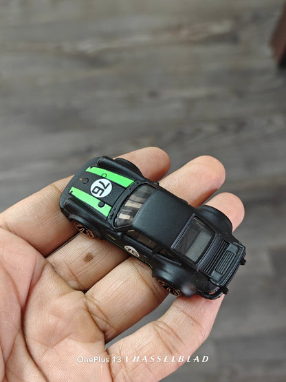 Hot Wheels Porsche 934 Turbo RSR Neon Speeders - Matte Black (Uncarded - New) - Kinder Logs