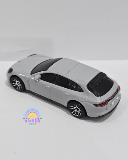 Hot Wheels Porsche Panamera Turbo S (Uncarded) - Kinder Logs