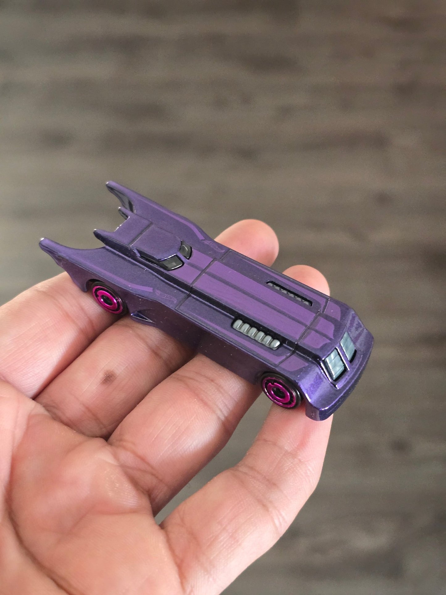 Hot Wheels Purple Batmobile - The Animated Series (Uncarded - New) - Kinder Logs
