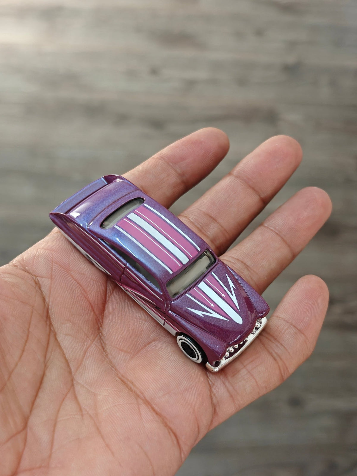 Hot Wheels Purple Passion 2026 (Uncarded - New) - Kinder Logs