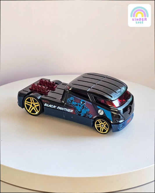 Hot Wheels Qombee Avengers Black Panther Edition (Uncarded) - Kinder Logs