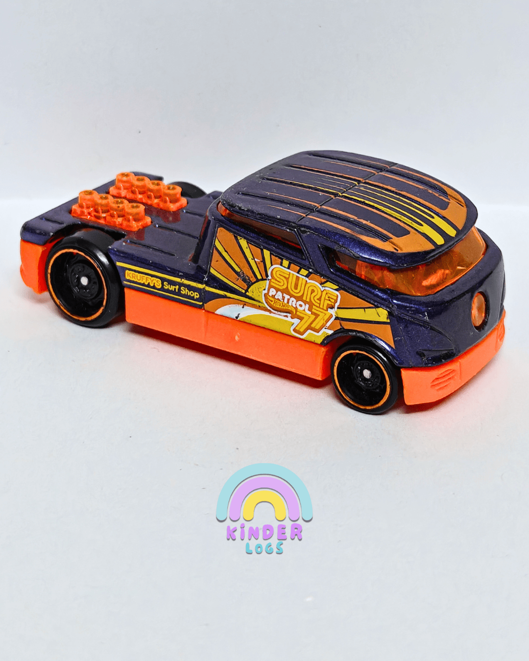 Hot Wheels Qombee Surf Patrol 77 (Pre - Owned Car) - Kinder Logs