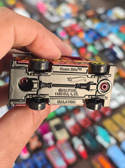 Hot Wheels Quick Bite Fajita Truck - Maroon (Uncarded - New) - Kinder Logs