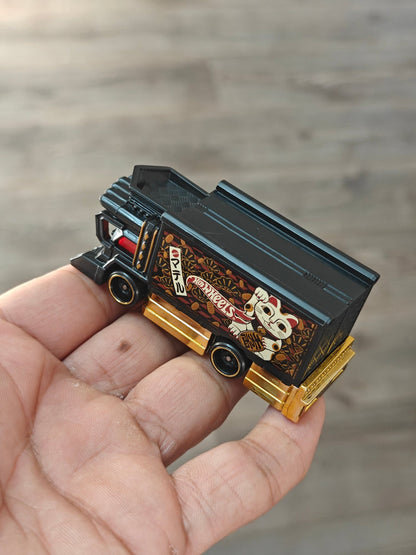 Hot Wheels Raijin Express - Black (Uncarded - New) - Kinder Logs