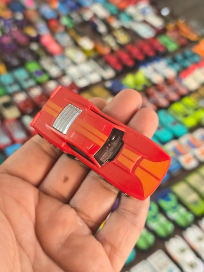 Hot Wheels Ravenger S/T - Red (Uncarded - New) - Kinder Logs