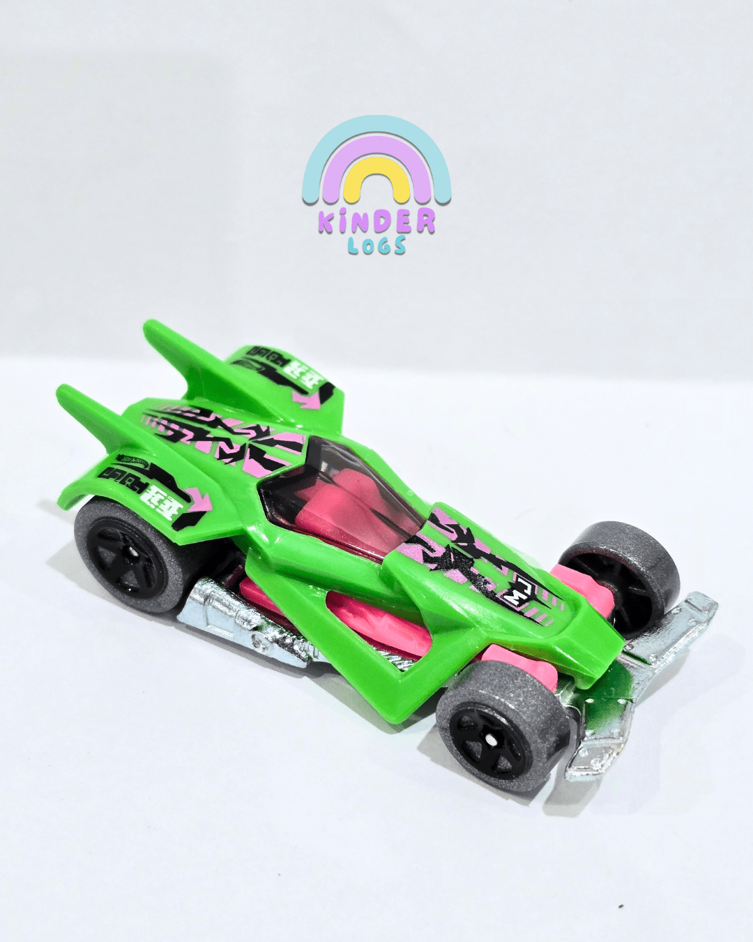 Hot Wheels RD - 06 - Green (Uncarded) - Kinder Logs