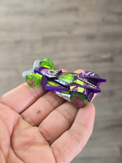 Hot Wheels RD - 06 X - Raycers - Purple (Uncarded - New) - Kinder Logs